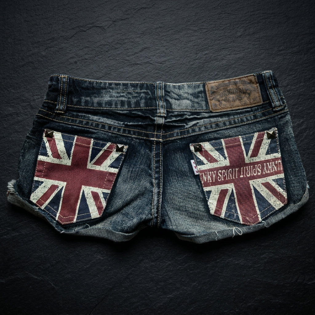 Pantaloncini di jeans a vita bassa stile Y2K underground effetto consumato