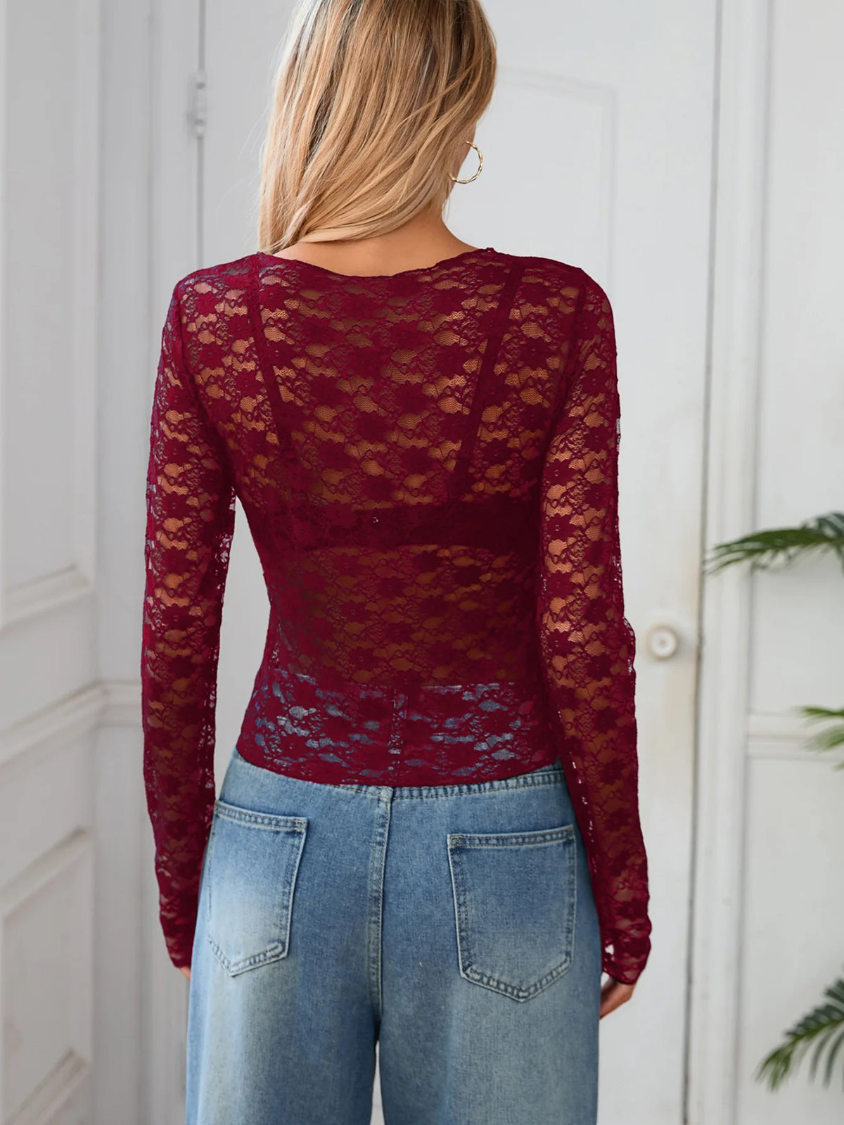 Women's Long-Sleeve Lace-Trim Slim Tee