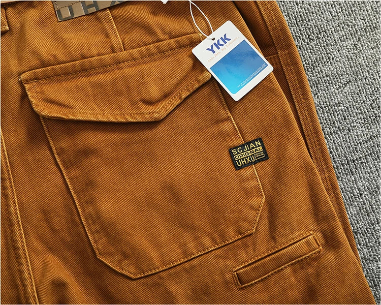Jeans in twill di cotone scolpito in 3D