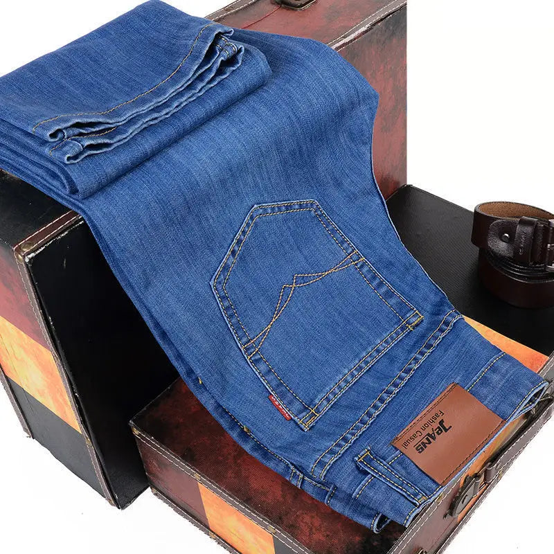 Men's Classic Straight-Leg Stretch Jeans