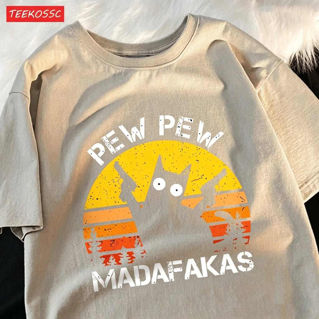 T-shirt con grafica Gatto Retrò "Pew Pew Madafakas"
