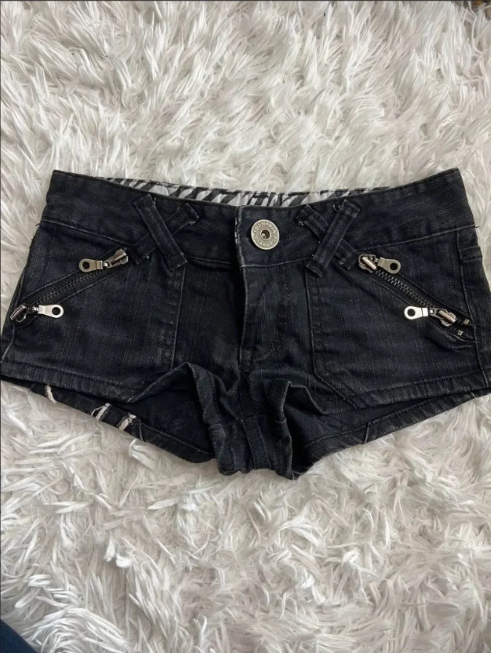 Women's Y2K Low-Rise Distressed Denim Shorts